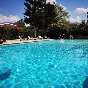 Mont Royal - Piscine - Balcon Vue Imprenable Sur Les Montagnes Annecy